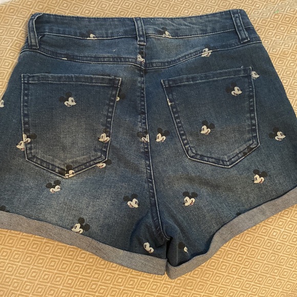 Mickey Mouse denim shorts - Picture 3 of 3